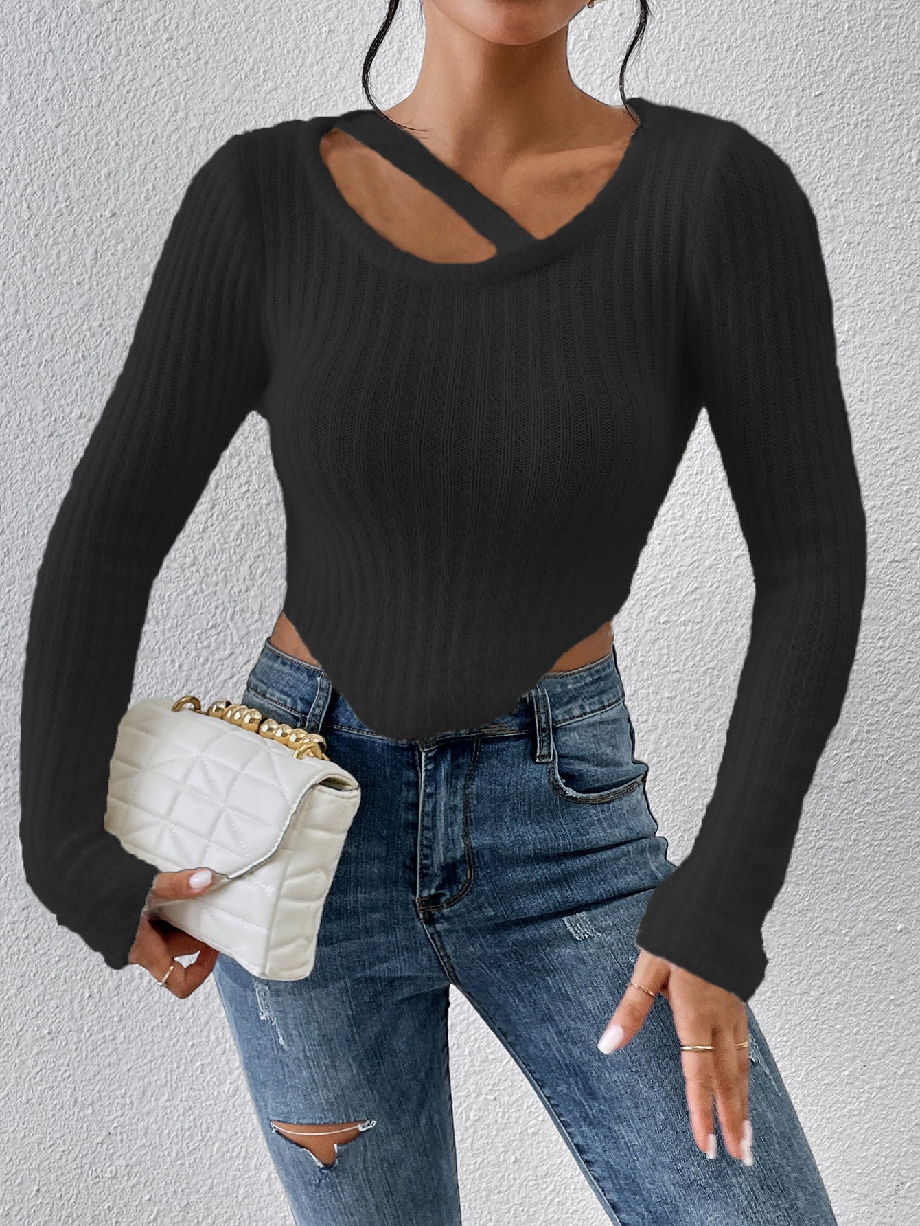 Asymmetric Hem Slim Fit Cropped Sweater